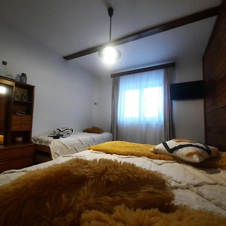 Cocooning In A Lovely Mountain Suite - One Azuga Eksteriør bilde